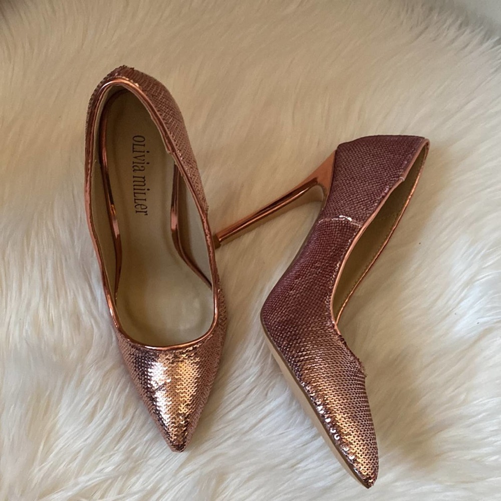Pumps Olivia Miller Levittown All Over Sequin High Rose Gold 5.5M New!!